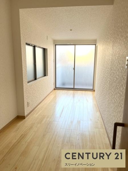 南恩加島３丁目貸家（連棟端）