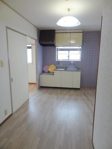 メゾンミラベル