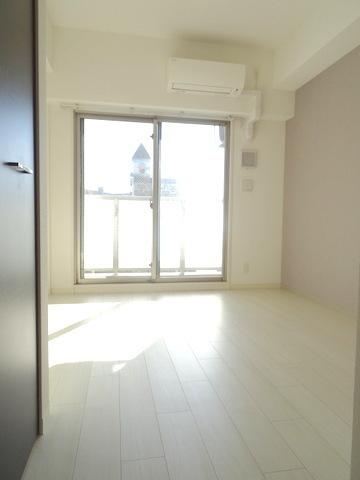 エステムコート難波ウエストサイド４ザ・フォース