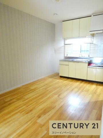 スリースター泉尾