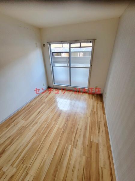 スリースター泉尾