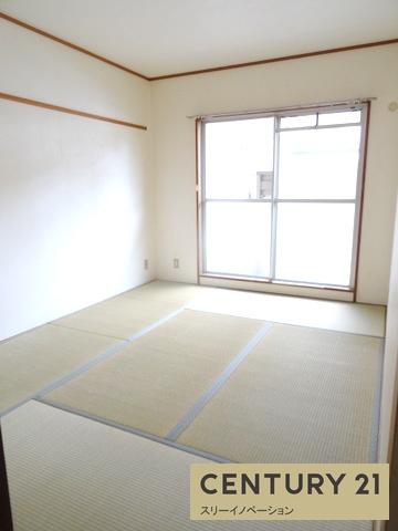 スリースター泉尾