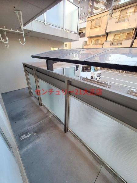 スリースター泉尾