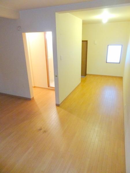 コーポスエヒロ