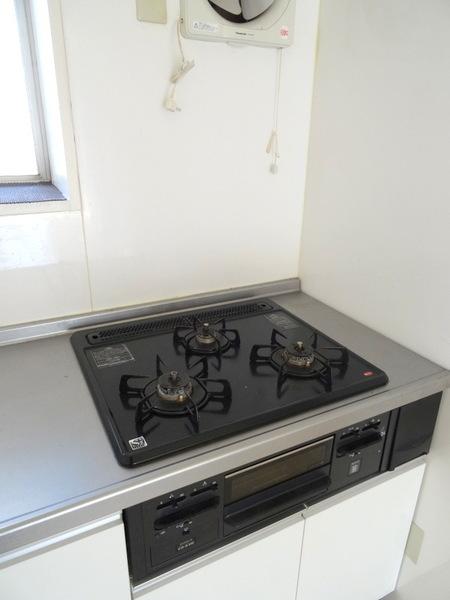 松栄大正ハイツ