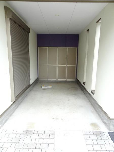 南恩加島6丁目貸家