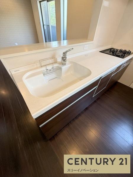 南恩加島6丁目貸家