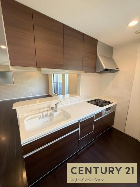 南恩加島6丁目貸家