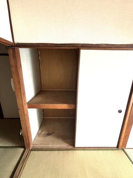 大阪市大正区三軒家西２丁目のテラスハウス