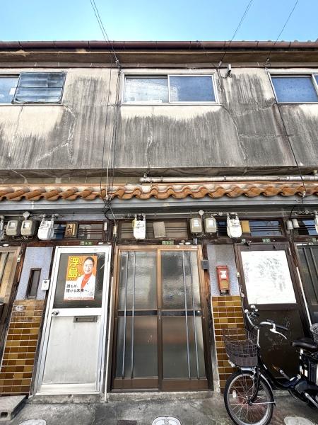 大阪市大正区三軒家西２丁目のテラスハウス