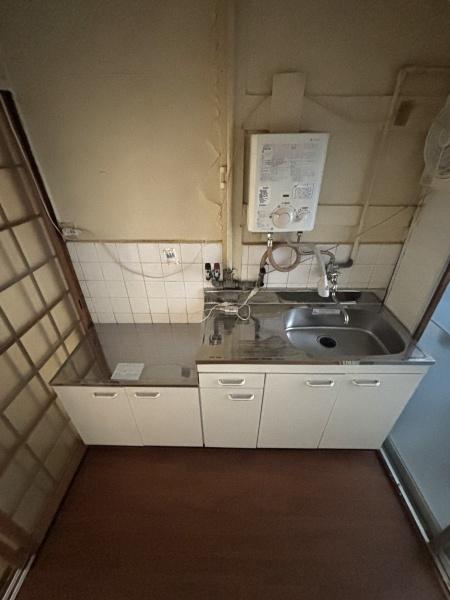 大阪市大正区三軒家西２丁目のテラスハウス