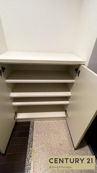 スワンズシティ大阪WEST