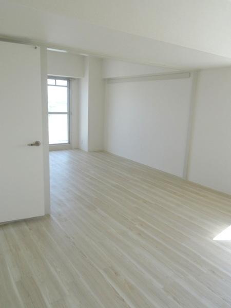 ヴィラスリースター鶴浜