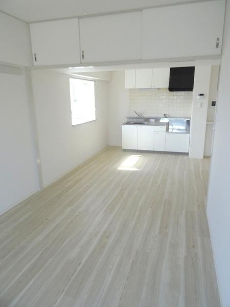 ヴィラスリースター鶴浜