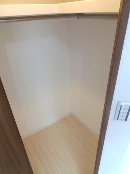 HRフロントリーガル難波WEST