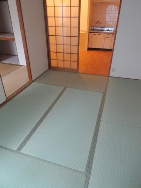 プレアール三軒家東