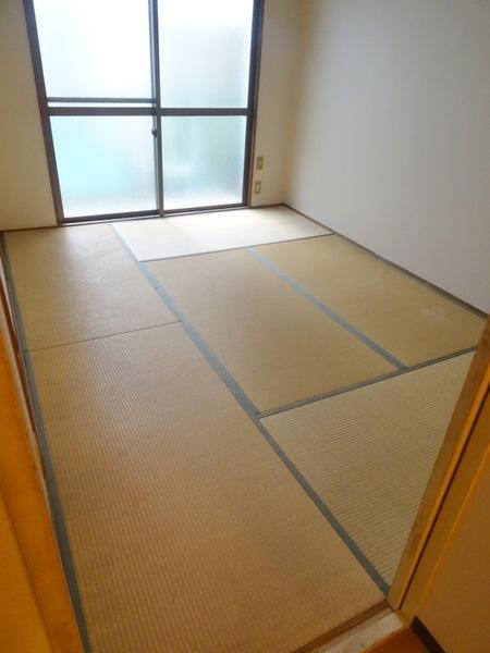 プレアール三軒家東