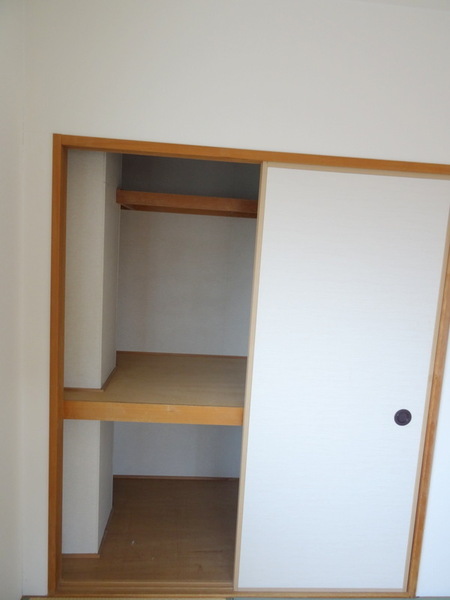 プロニティ江川