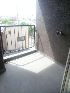 松栄大正ハイツ