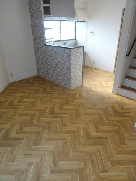 南恩加島6丁目貸家