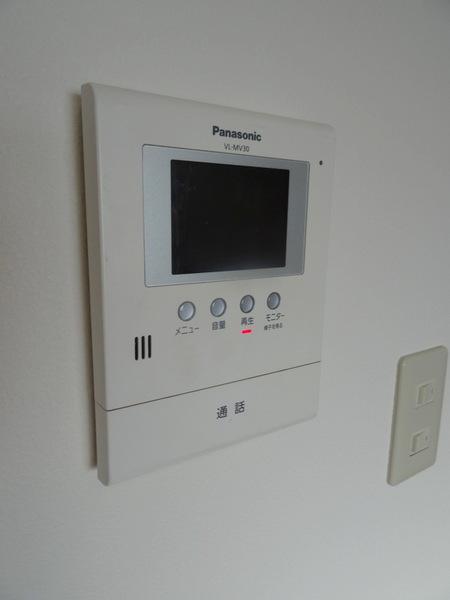 南恩加島6丁目貸家