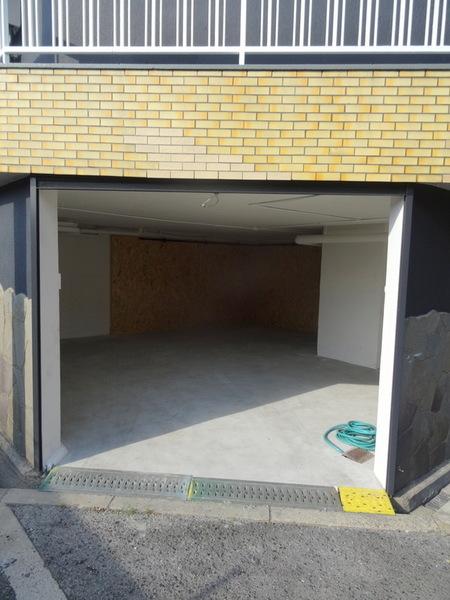 南恩加島6丁目貸家