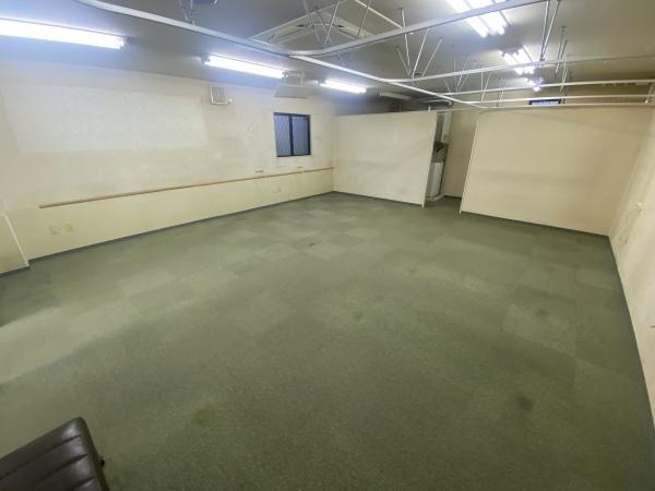 鶴町4丁目店舗