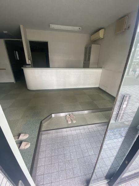 鶴町4丁目店舗