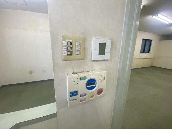 鶴町4丁目店舗