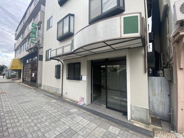 鶴町4丁目店舗