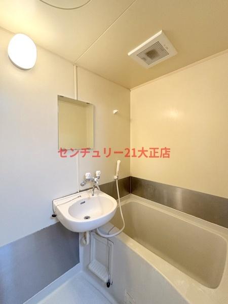 大阪市港区市岡元町３丁目のマンション