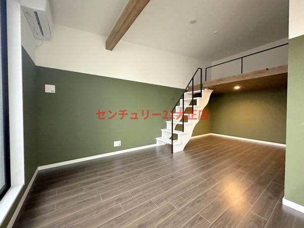 カリヨ三軒家