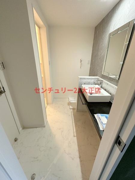 カリヨ三軒家