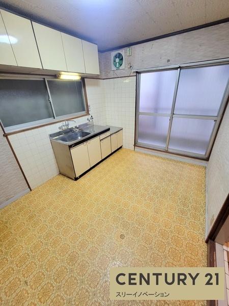 三軒家東1丁目ビル