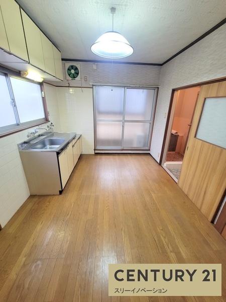 三軒家東1丁目ビル
