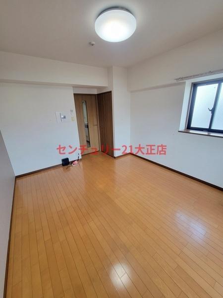 大阪市港区築港４丁目のマンション