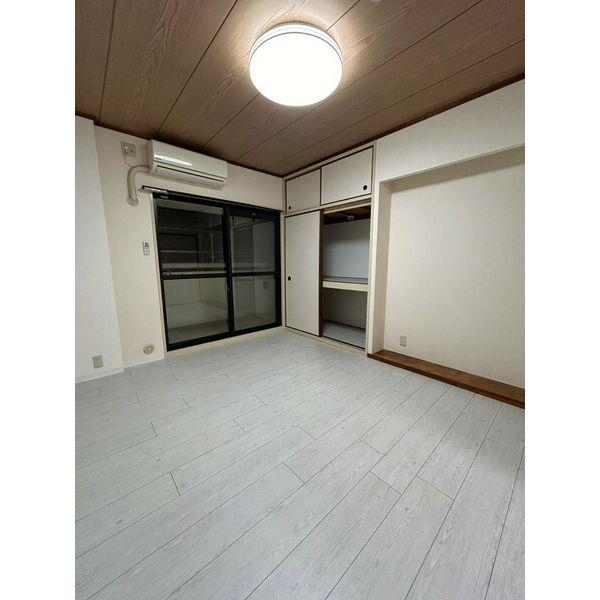 フェルザ住之江公園(旧:住之江フタバビル)