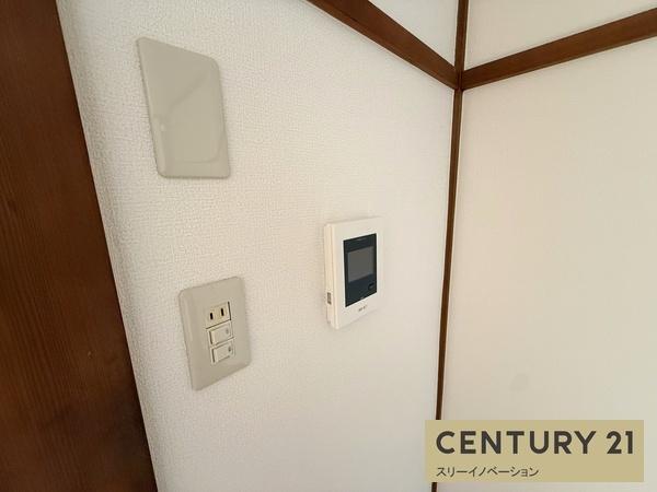 三軒家西2丁目連棟住居