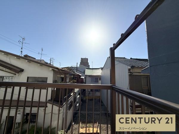 三軒家西2丁目連棟住居