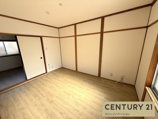 三軒家西2丁目連棟住居