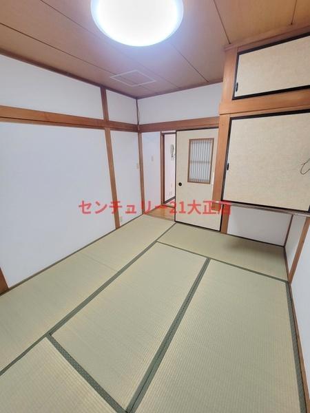 小林西２丁目車庫付きテラス