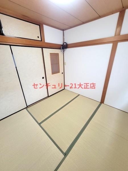 小林西２丁目車庫付きテラス