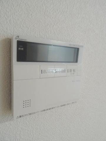 ブルーメ三軒家