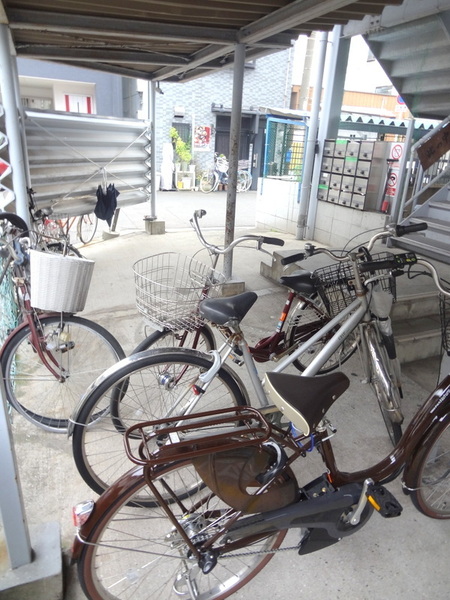 栄平尾マンション