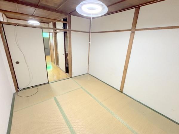 カノウビル