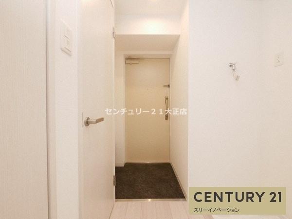 フォーリアライズ弁天町クロス
