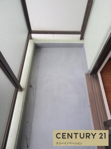 ビバリーヒルズ泉尾