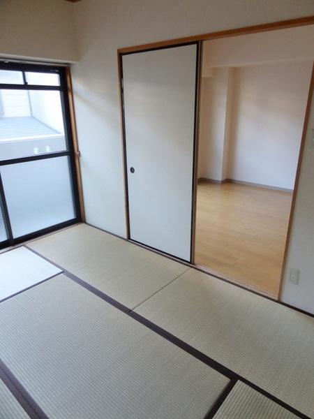 レクシア泉尾