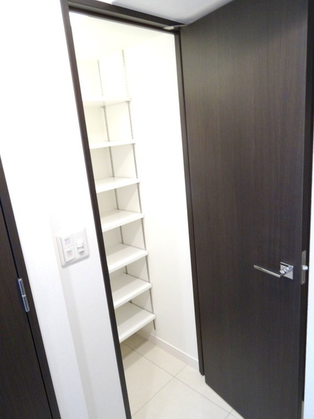 レジュールアッシュTAISHO　LEGANT