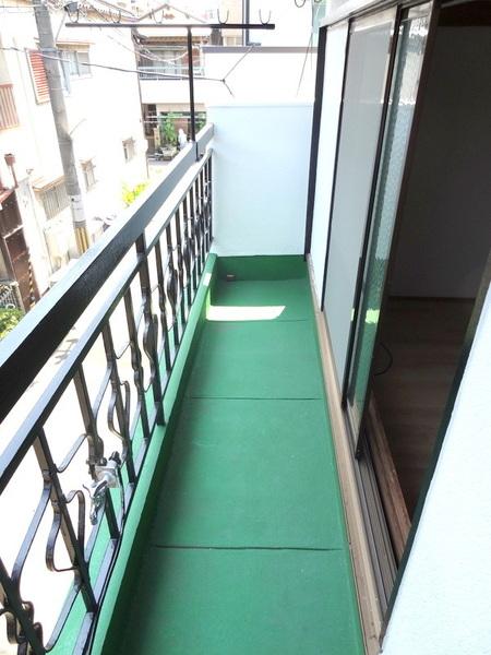 鶴町１丁目貸家